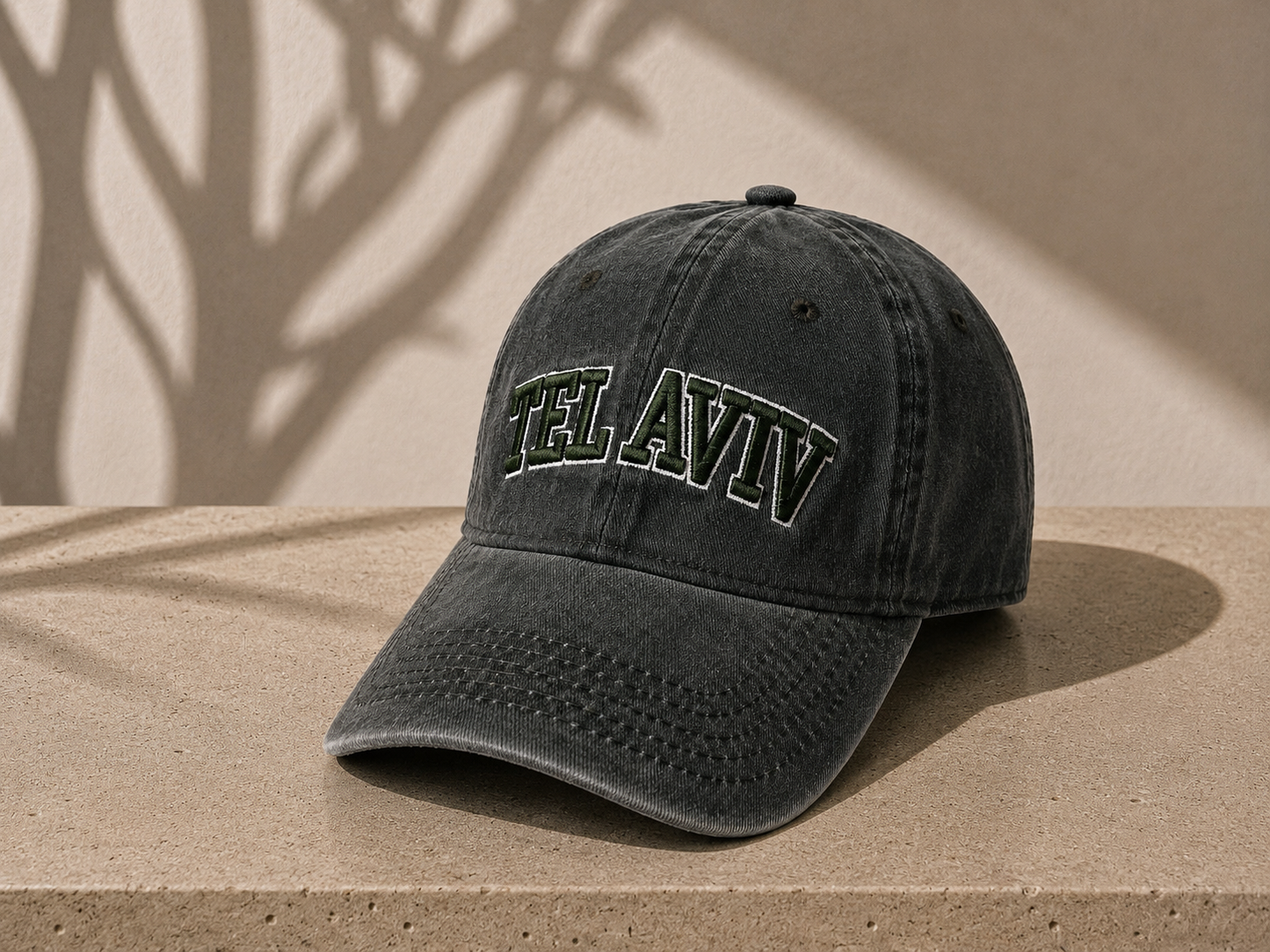 כובע "TEL AVIV" שחור משופשף