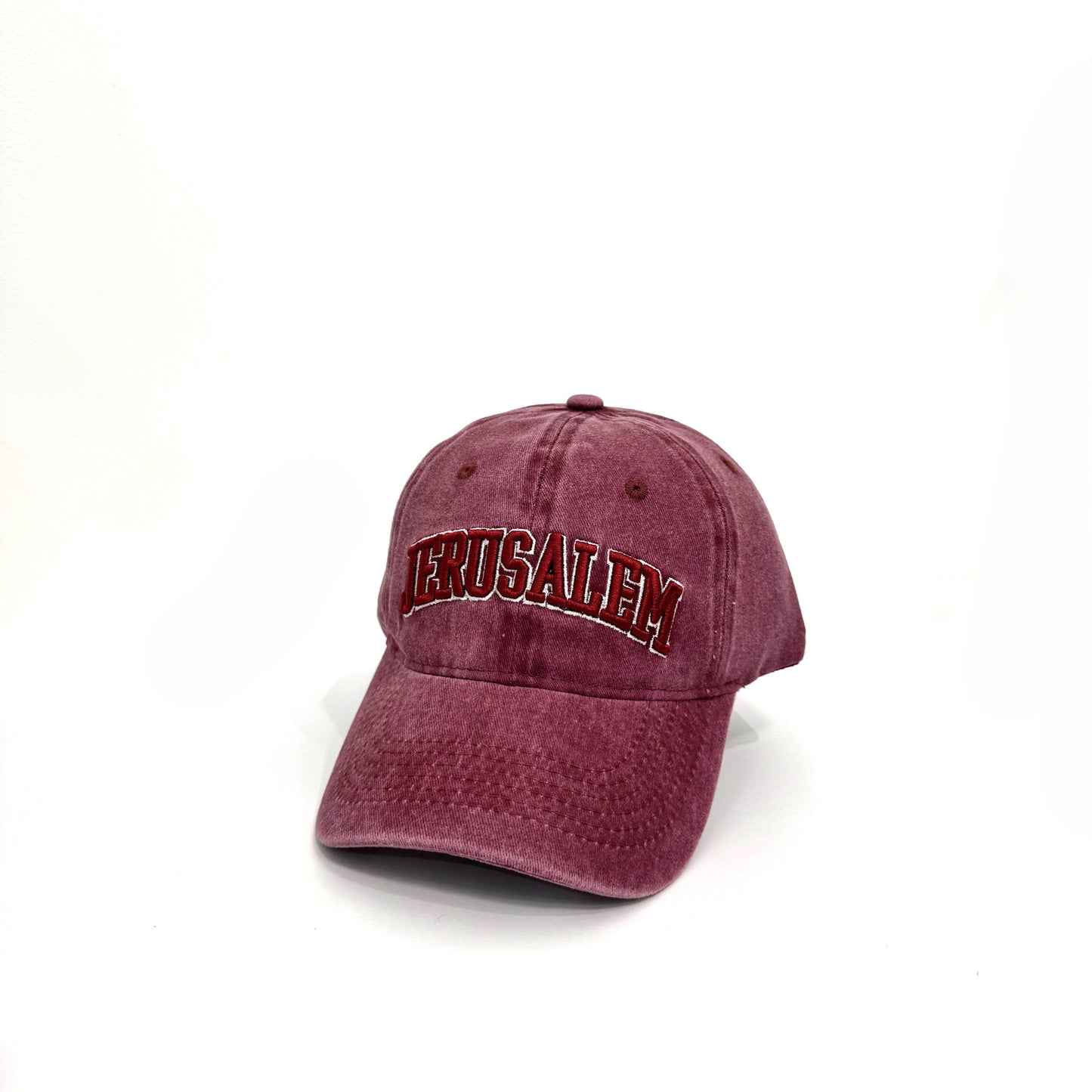 כובע עם רקמה "Jerusalem" אדום משופשף